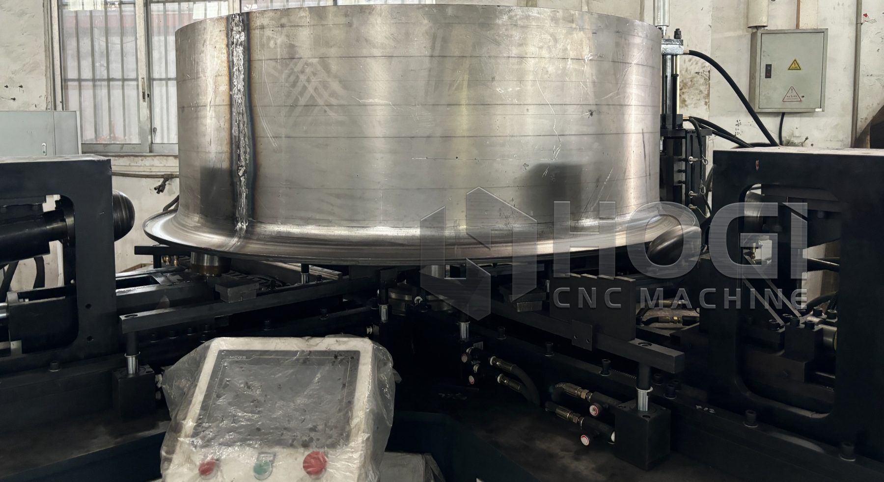 fan flanging machine