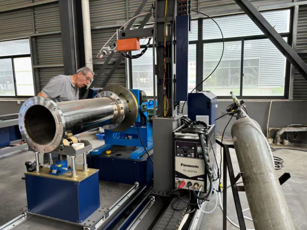 automatic welding machine