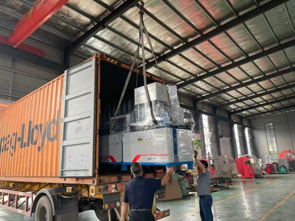 Flat iron hoop machine