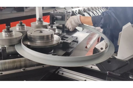 HOGI CNC Flange Machine Galvanised Flange Forming Machine Hydraulic Duct Flange Rolling Machine